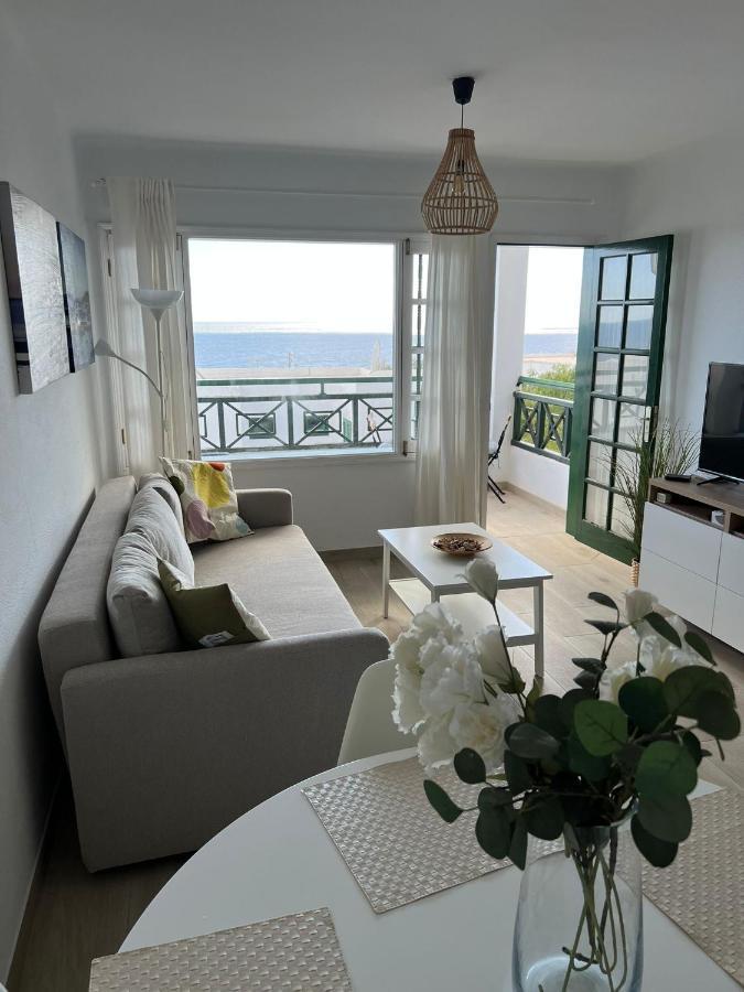 Old Town With Sea Views Portonovo Apartament